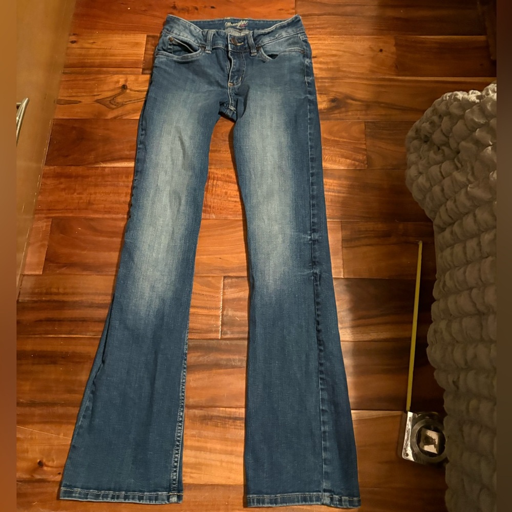 Wrangler Boot Cut Jeans Women’s‎ Dark Wash Low Rise Stretch Denim (0584)